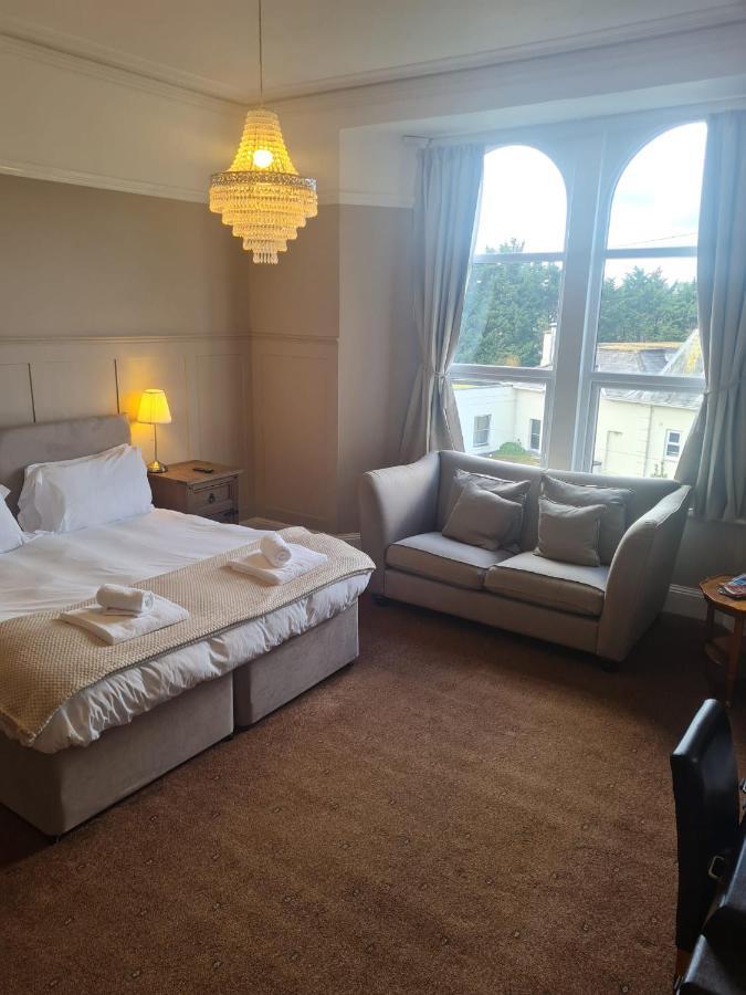 Heathcliff House B&B Exclusively For Adults Free Large Carpark Torquay Εξωτερικό φωτογραφία