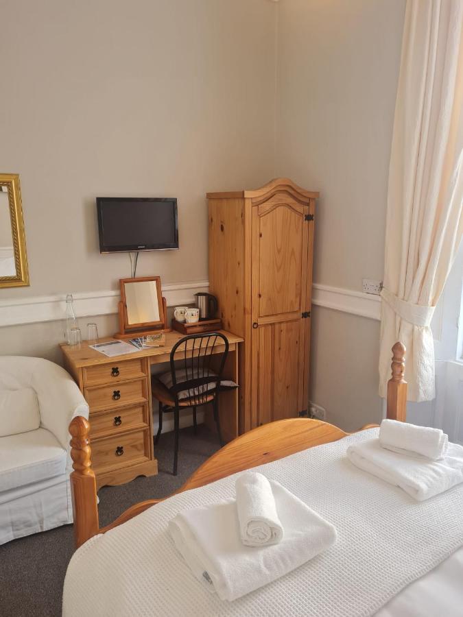 Heathcliff House B&B Exclusively For Adults Free Large Carpark Torquay Εξωτερικό φωτογραφία