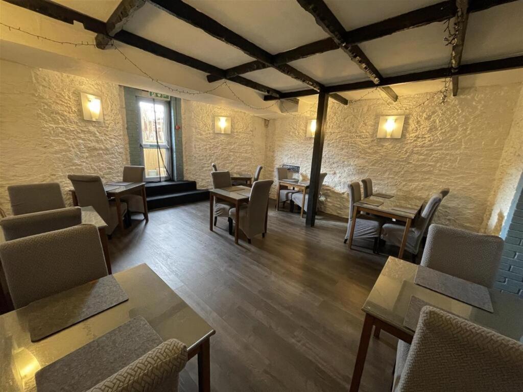 Heathcliff House B&B Exclusively For Adults Free Large Carpark Torquay Εξωτερικό φωτογραφία