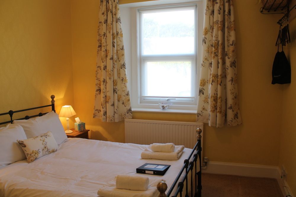 Heathcliff House B&B Exclusively For Adults Free Large Carpark Torquay Εξωτερικό φωτογραφία