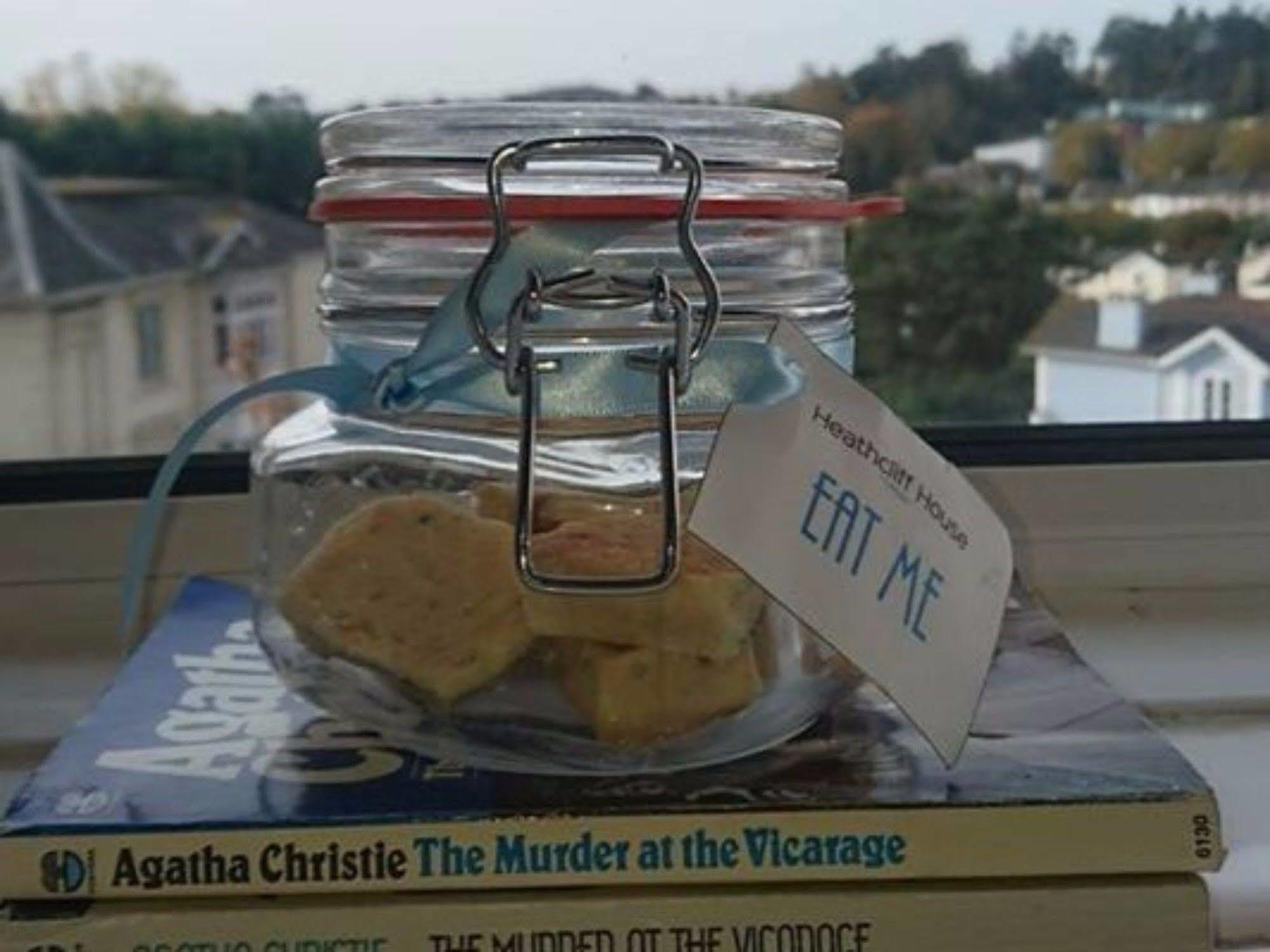 Heathcliff House B&B Exclusively For Adults Free Large Carpark Torquay Εξωτερικό φωτογραφία